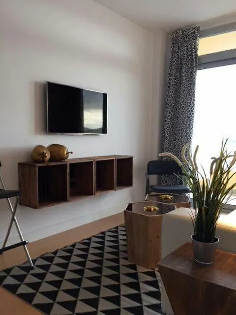 Apartamento En Primera Linea Playa La Garita Apartment
